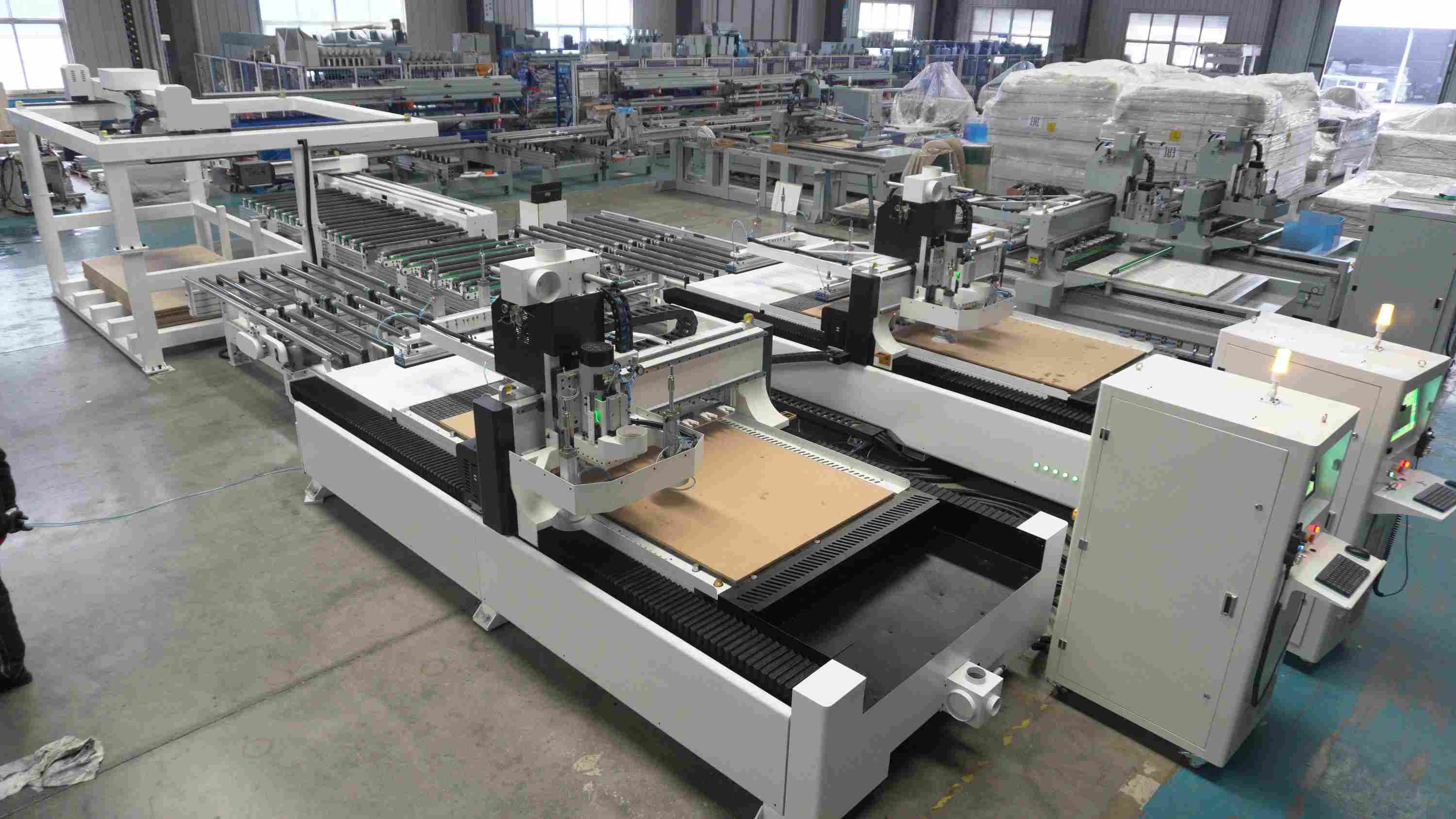 M12(1+2) Custom Furniture Production Line With Gantry Crane Loading