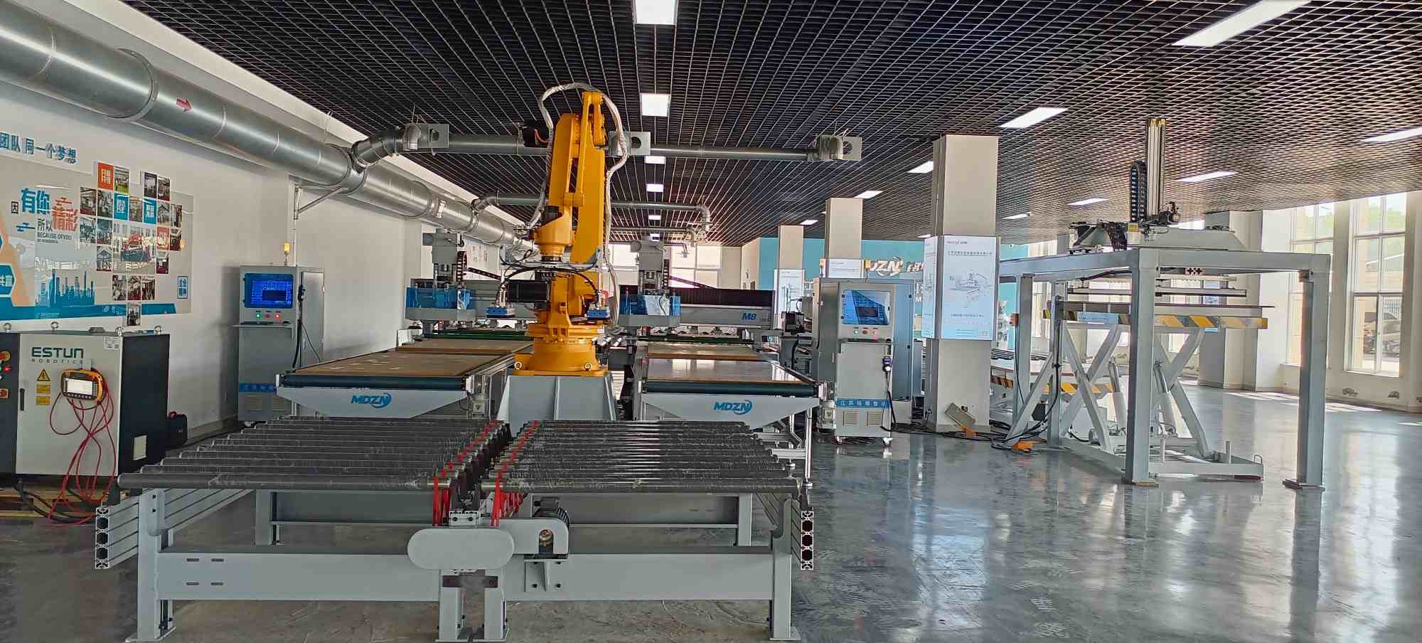 MD-8AL (1+2) Custom Furniture Production Line With Robotic Palletizing