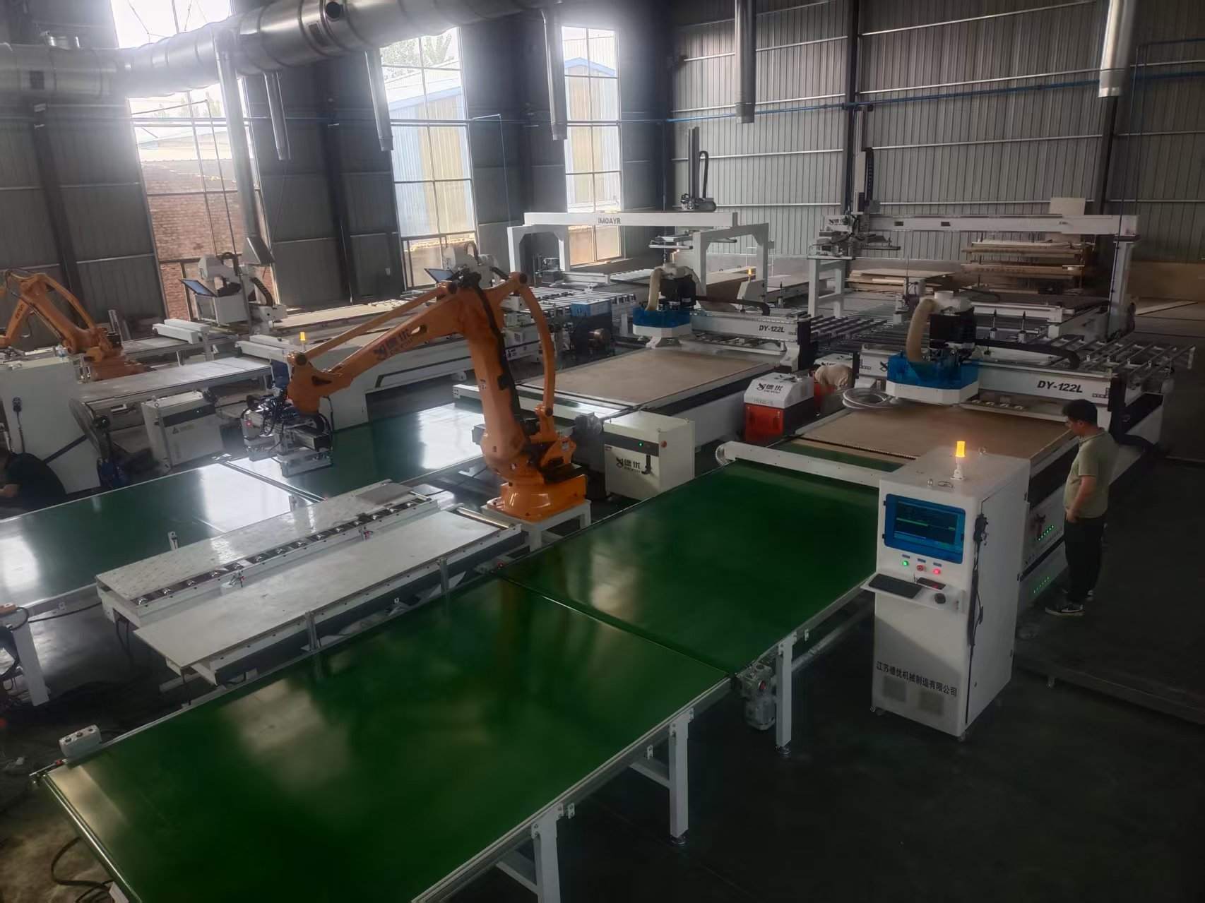 MD-8AL (1+2) Custom Furniture Production Line With Robotic Palletizing