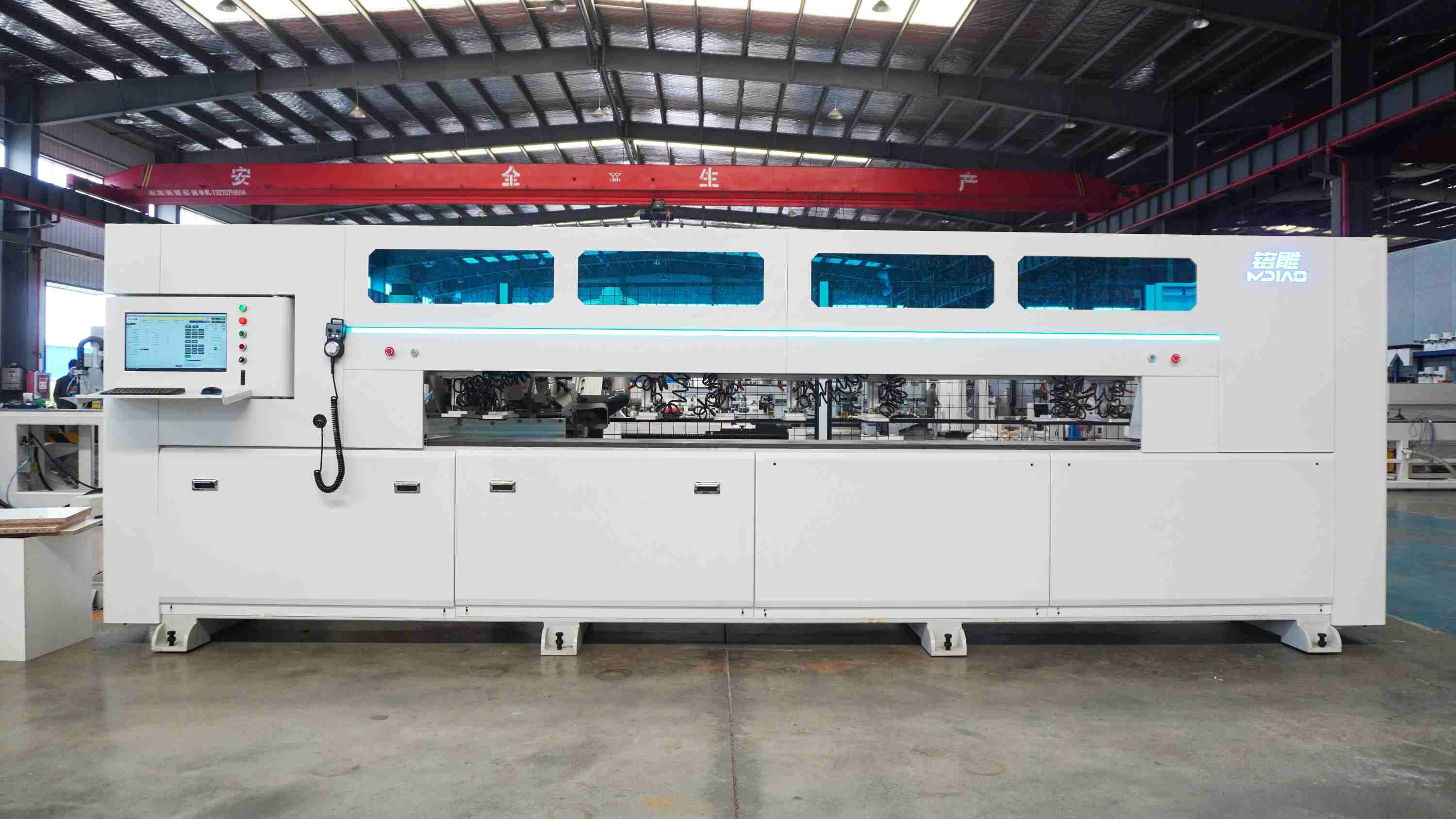 MD2800LF CNC Equipment For Cabinets