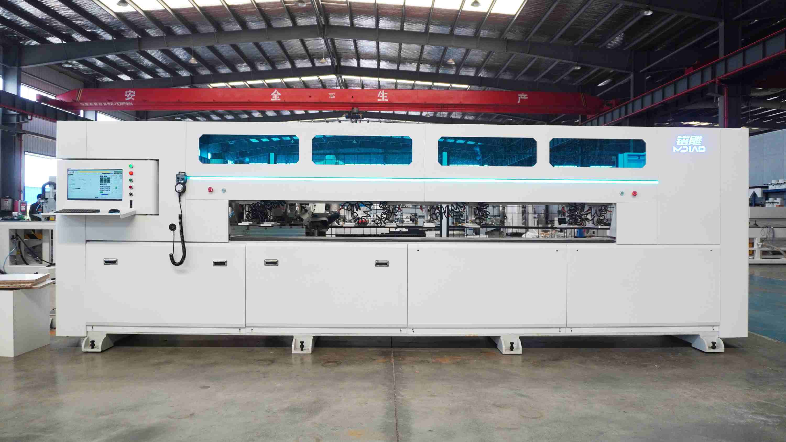 MD2800LF CNC Equipment For Cabinets