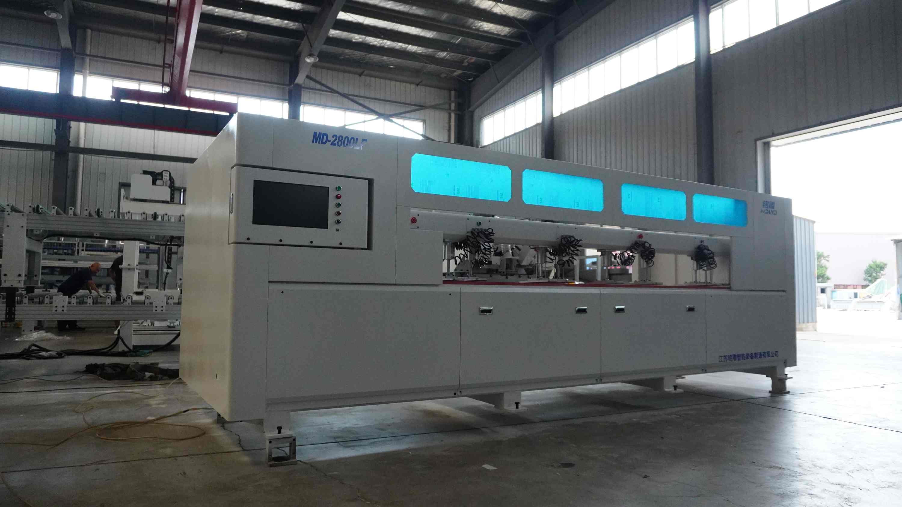 MD2800LF CNC Equipment For Cabinets