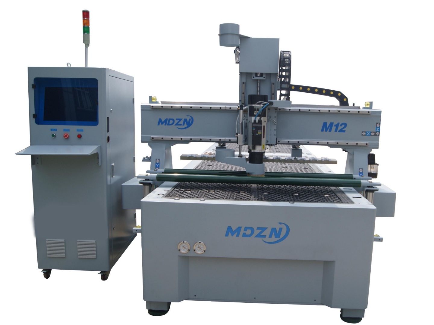 Heavy-duty M12 Basic CNC Router with Air Cooled Spindle