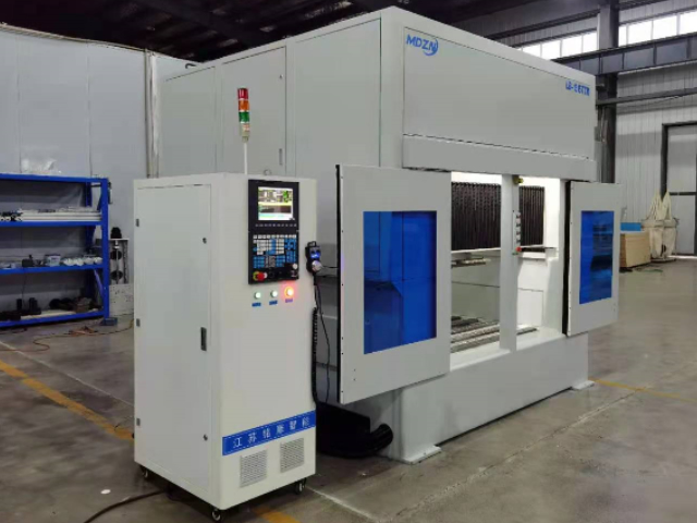 M-1515TTM Automatic Profile Machine
