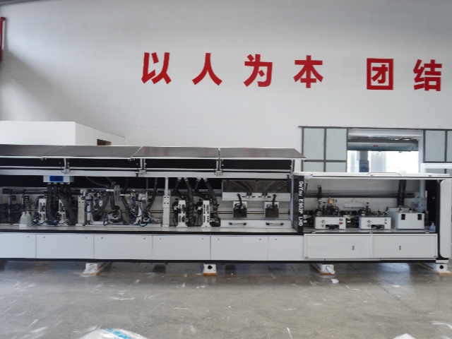962P LHD Laser Edge Banding Machine With Horizontal Alignment Function