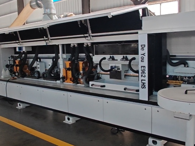 E962 LHS Laser Edge Banding Machine
